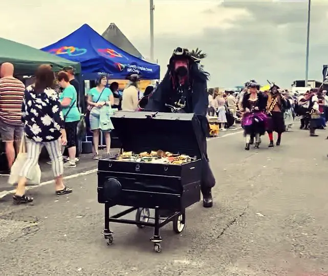 Shiver me timbers! What a lot of booty ye has!