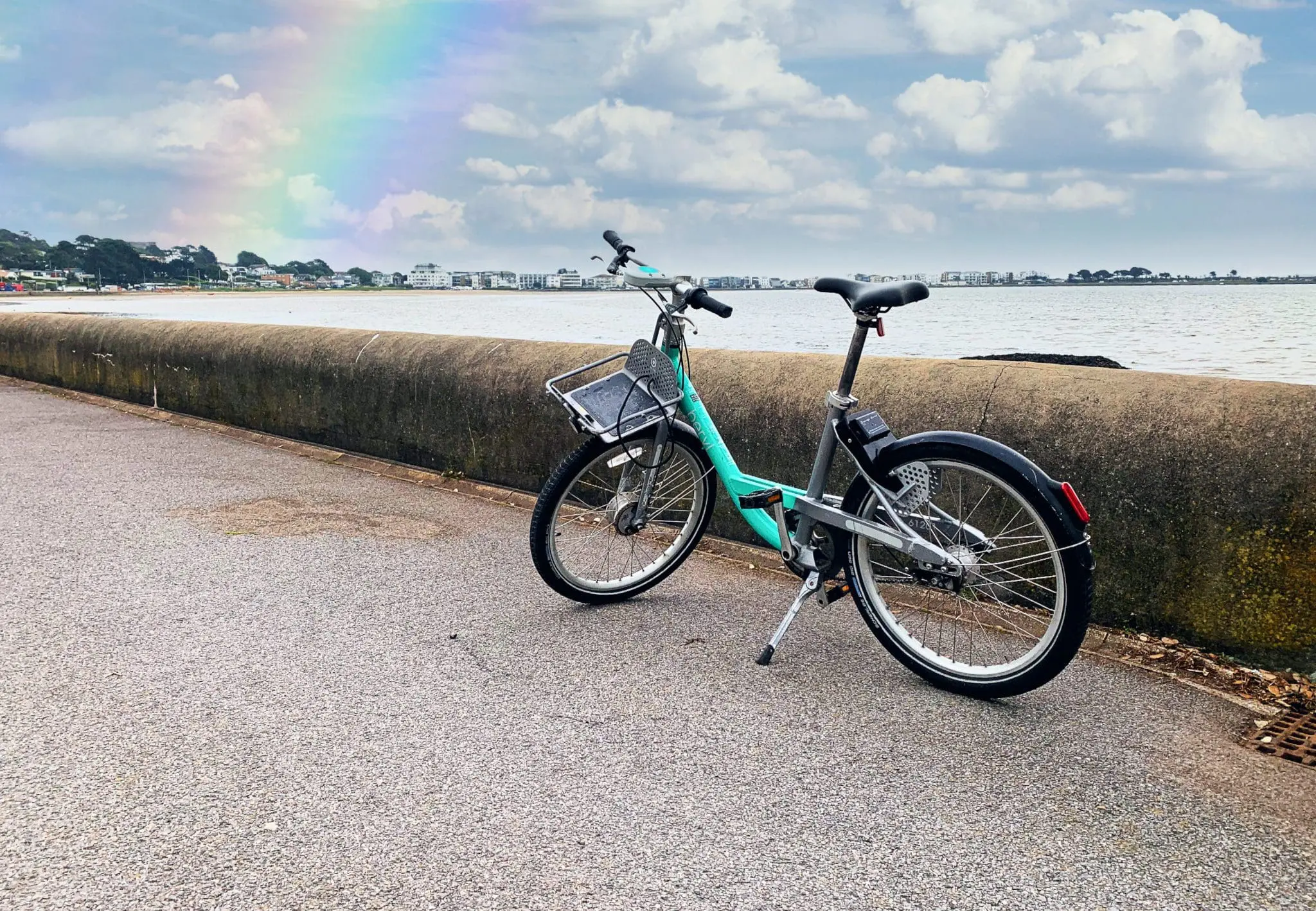 Bike & scooter hire