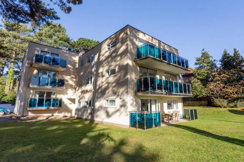 Places to Stay in Sandbanks