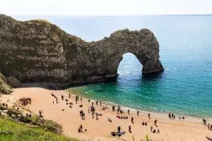 Lulworth Cove & Durdle Door Mini-Coach Tour Thumb