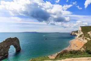 Lulworth Cove & Durdle Door Mini-Coach Tour Thumb