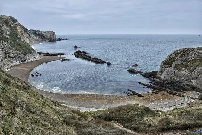 Lulworth Cove & Durdle Door Mini-Coach Tour