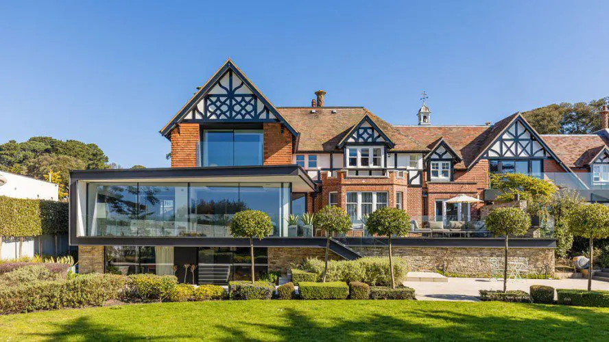 Shore Lodge