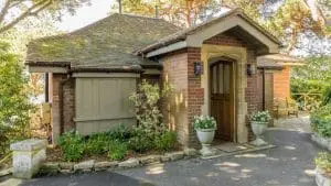 The Summer House Thumb