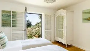 The Summer House Thumb