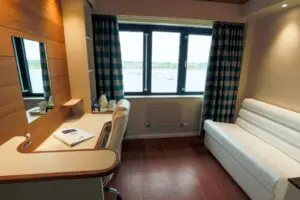 RNLI College Hotel Thumb