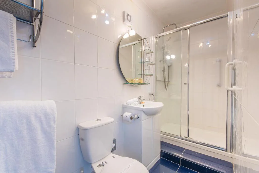 Grovefield Manor Hotel