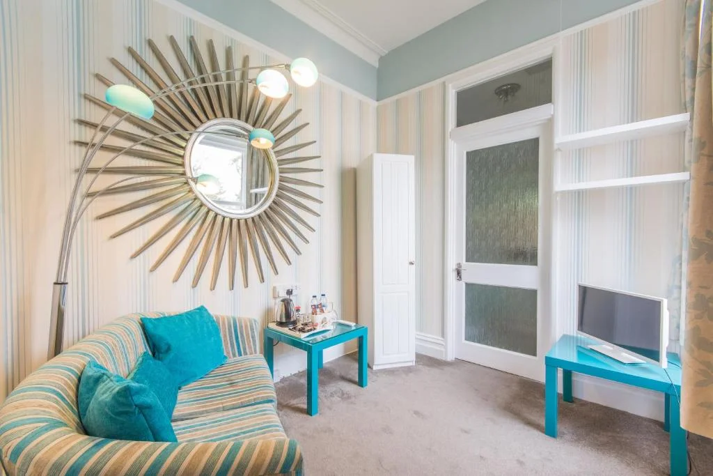 Grovefield Manor Hotel