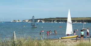 The Knoll House Thumb