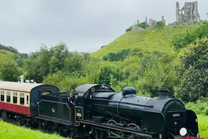4×4 Land Rover Safari Across Purbeck Hills and Jurassic Coast Thumb