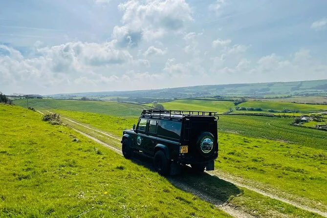 4×4 Land Rover Safari Across Purbeck Hills and Jurassic Coast