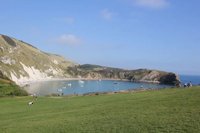 Full Day Jurassic Coast Mini-Coach Tour from Bournemouth