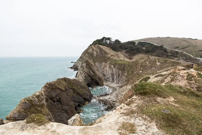 Full Day Jurassic Coast Mini-Coach Tour from Bournemouth