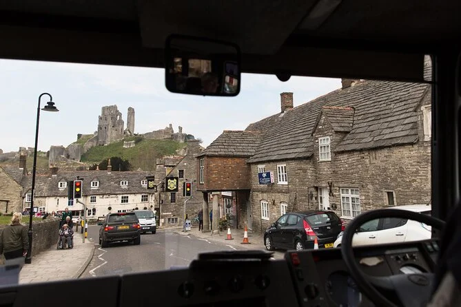 Full Day Jurassic Coast Mini-Coach Tour from Bournemouth