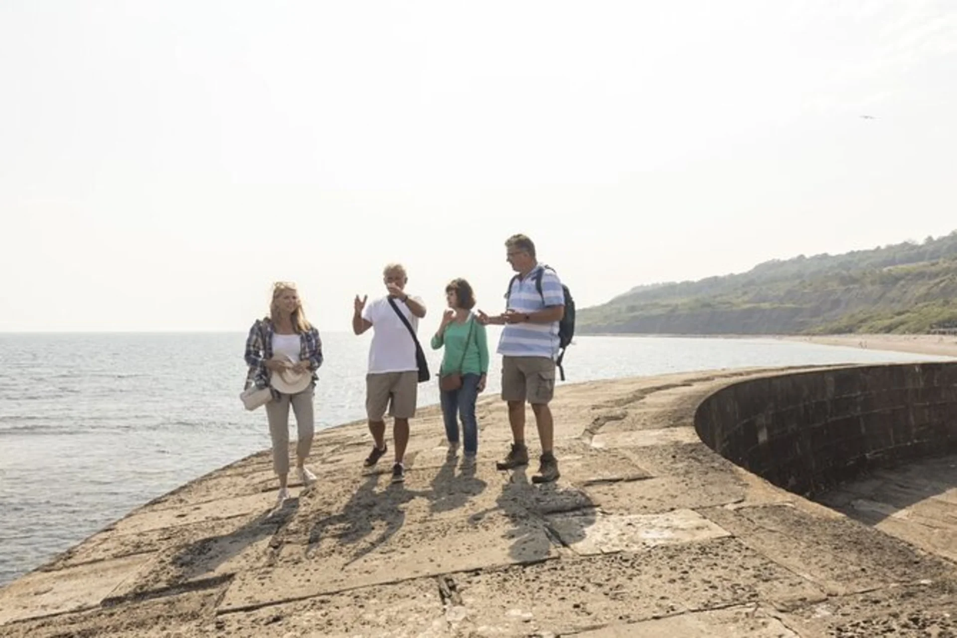 3-Day Jurassic Coast Fossil Hunting and Coastal Tour