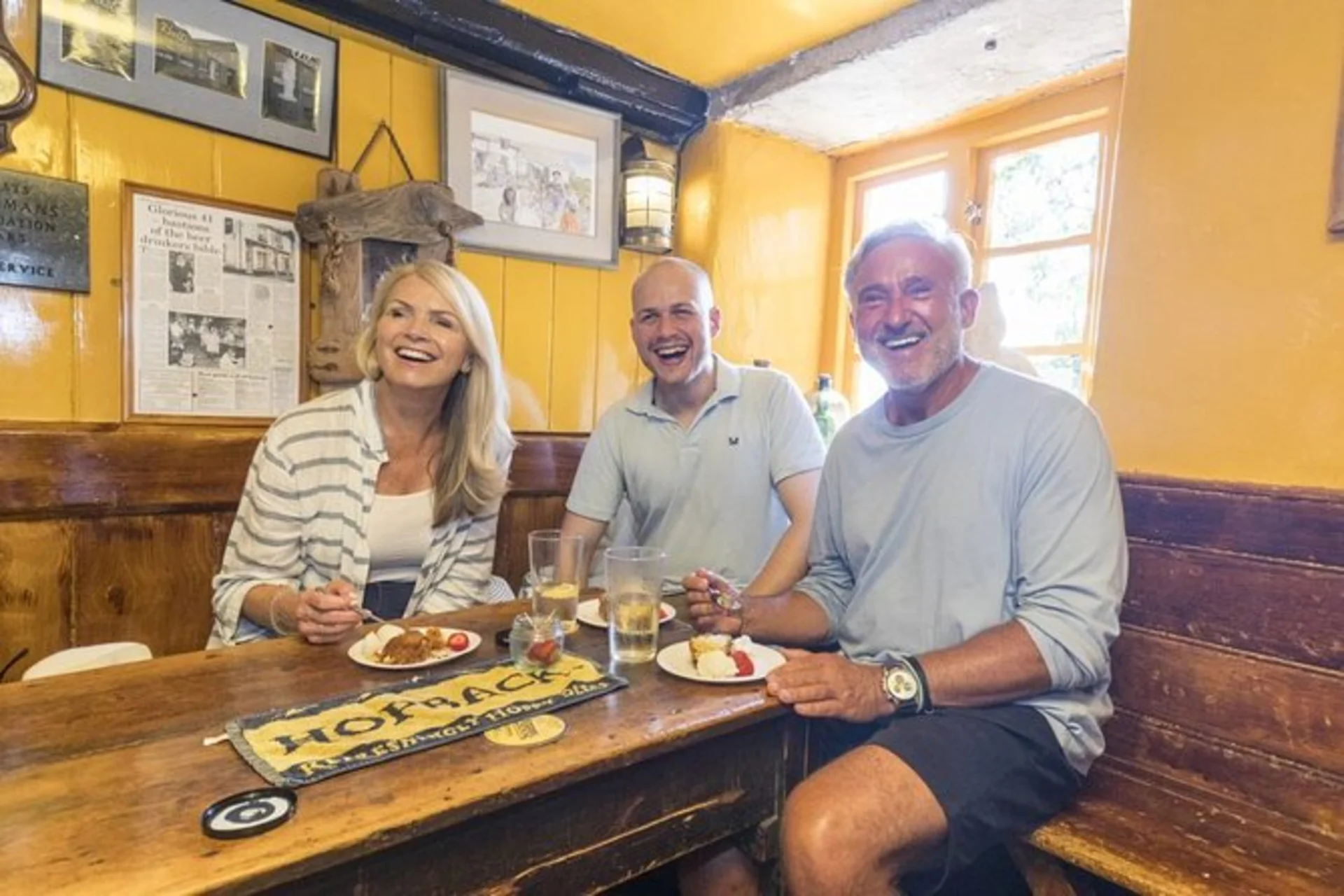 3-Day Jurassic Coast Fossil Hunting and Coastal Tour