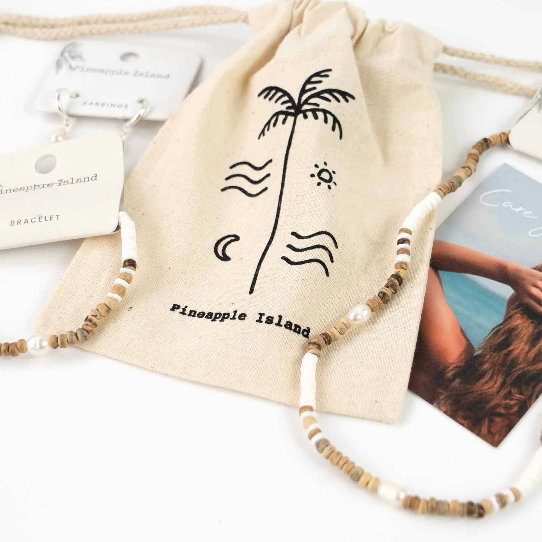 Kauai Puka Shell & Pearl Jewellery Set