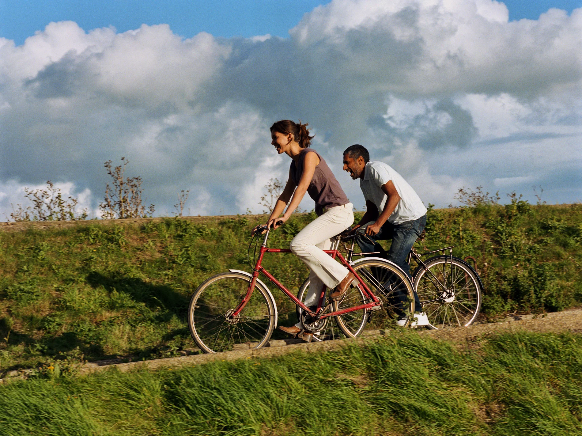 Bike & Brunch Experience in Poole Harbour