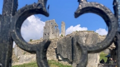 E-Bike Half-Day Trip to Harrys Rock or Corfé Castle Thumb