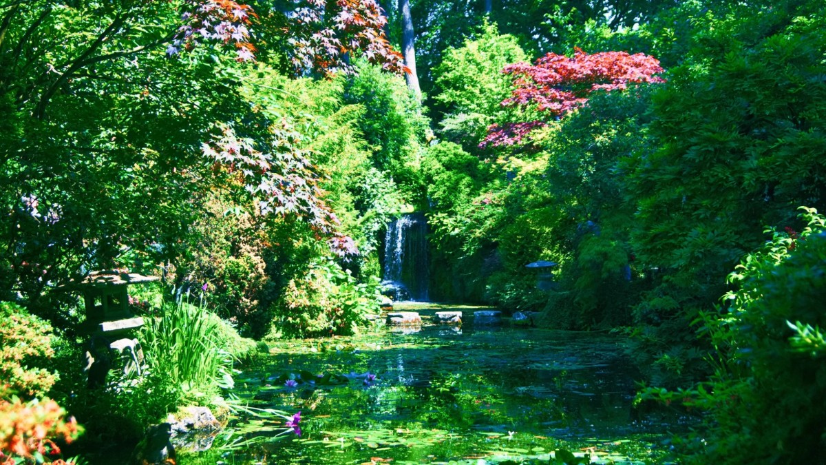 Compton Acres