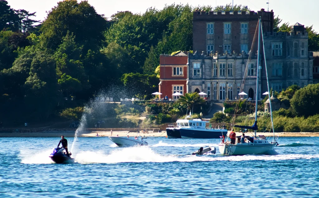 Discover Places to Visit