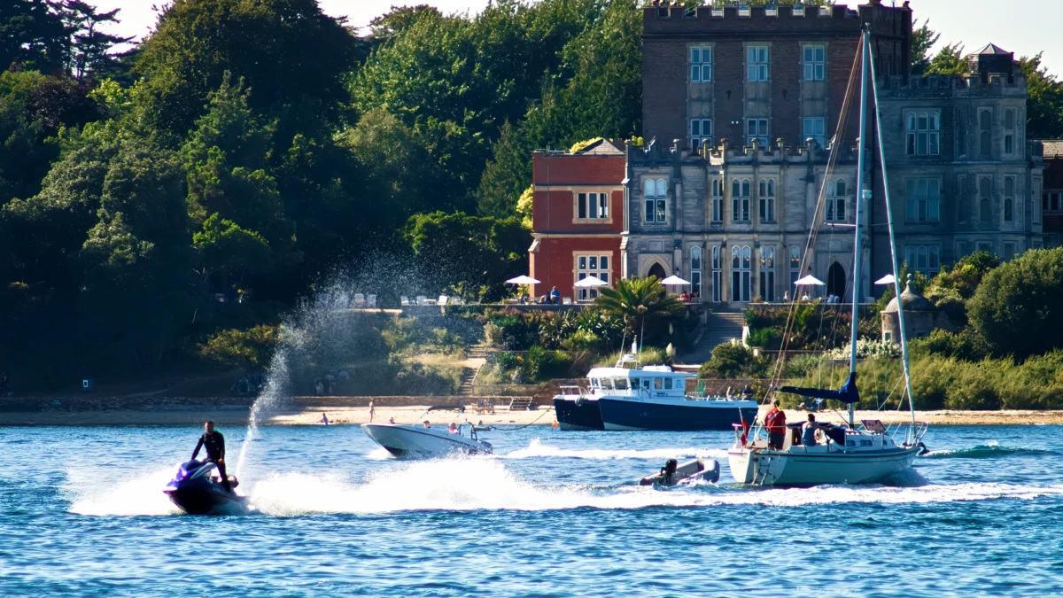 Discover Places to Visit