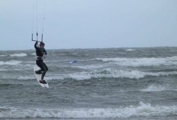 Kitesurfing course (Full Day Session) Thumb