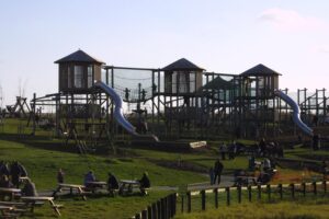 Monkey World – Ape Rescue Centre Thumb