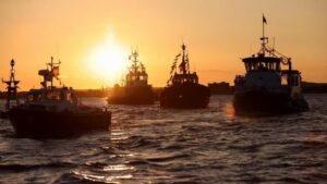 Poole: Fish and Chips Lunchtime or Evening Cruise Thumb