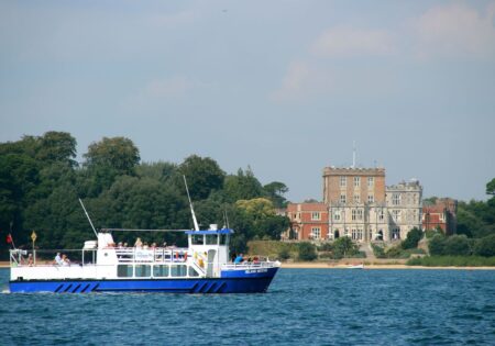 Poole: Harbour and Islands Circular Cruise