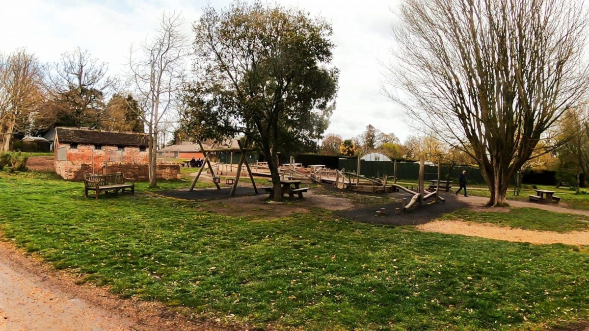 Upton Country House & Park