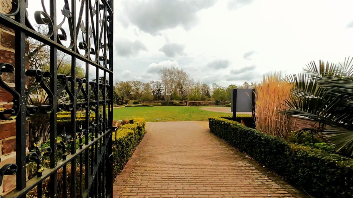 Upton Country House & Park