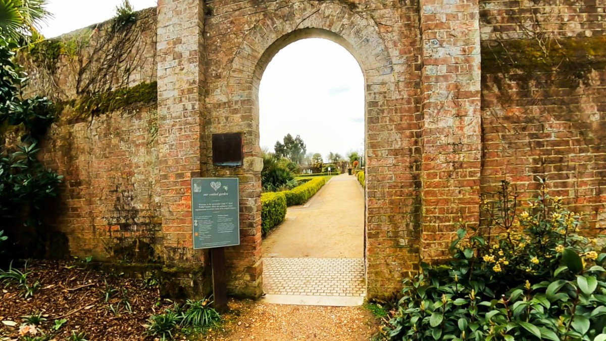 Upton Country House & Park