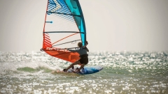 3-Hour Beginner Windsurfing Lesson Thumb