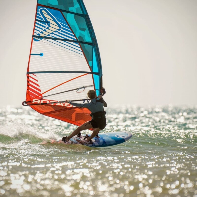 3-Hour Beginner Windsurfing Lesson