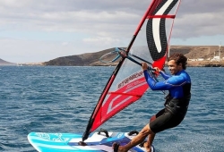 3-Hour Beginner Windsurfing Lesson Thumb