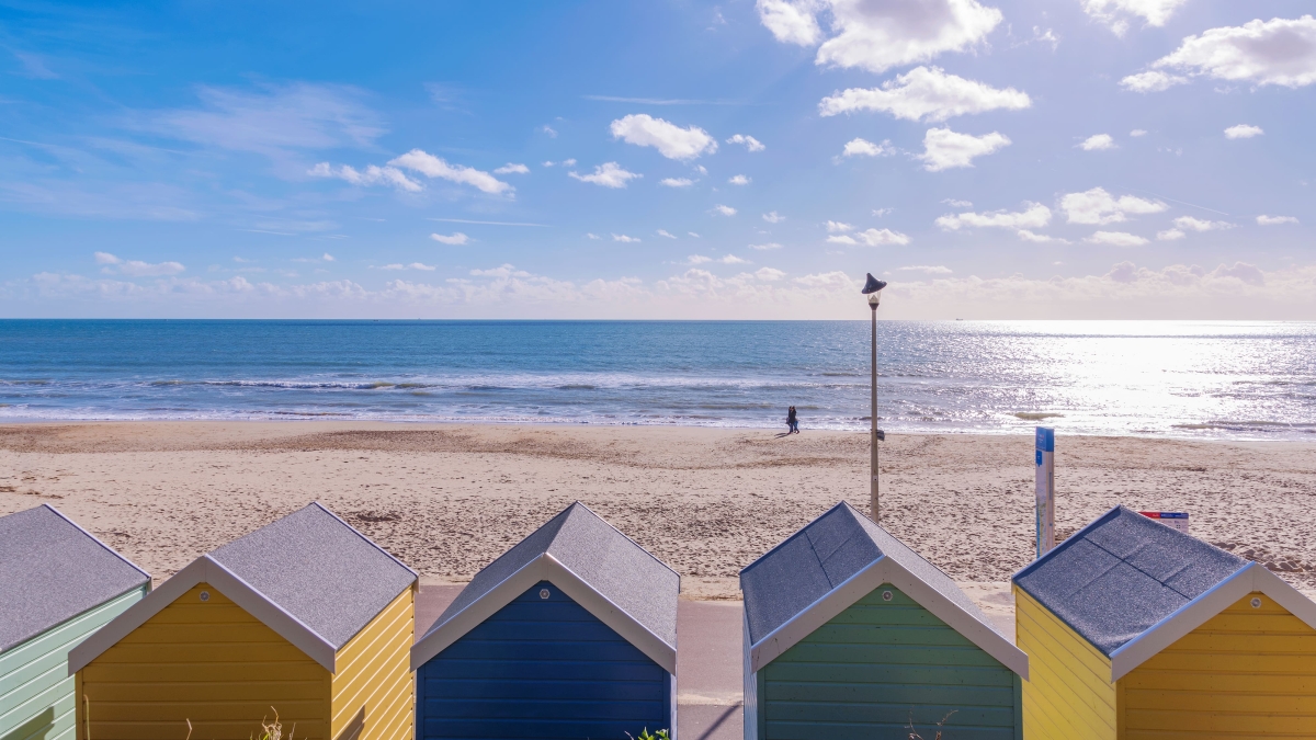 Sandbanks Beach Hut Hire
