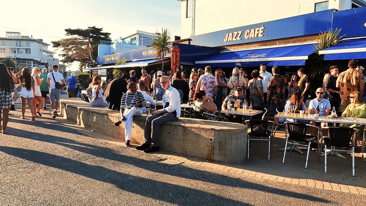 Sandbanks Food & Drink Guide