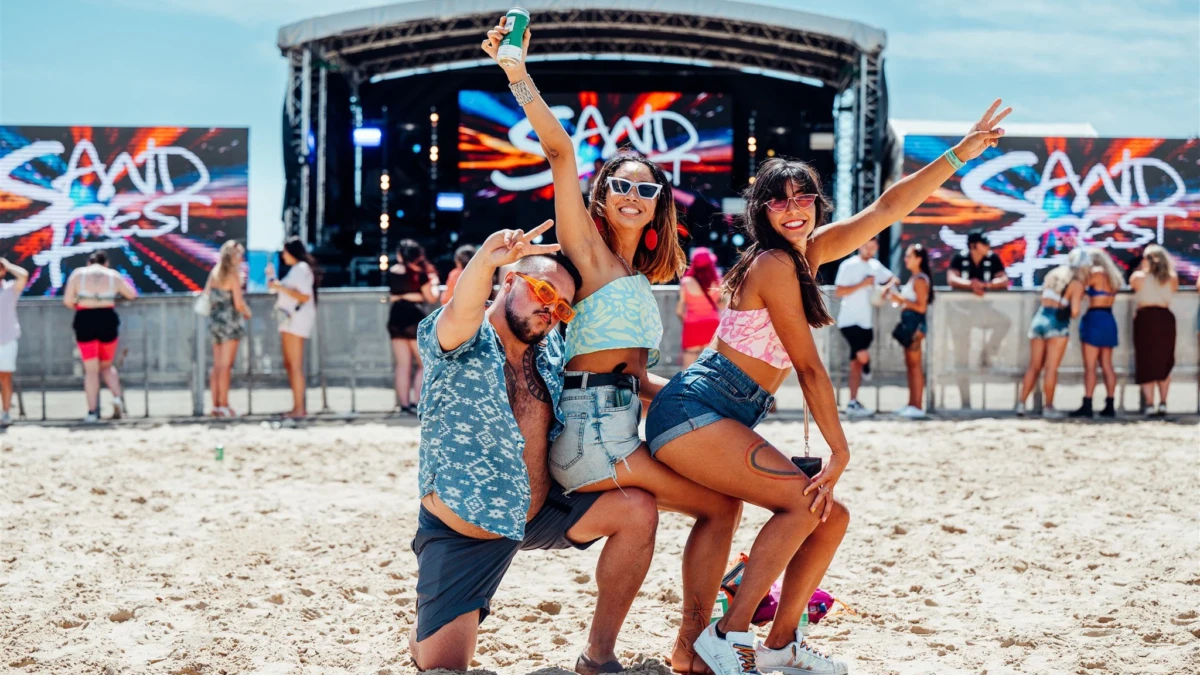 UNFORGETTABLE COASTAL EVENTS