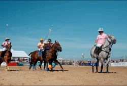 Sandpolo (British Beach Polo Championships) Thumb