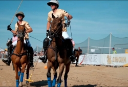 Sandpolo (British Beach Polo Championships) Thumb
