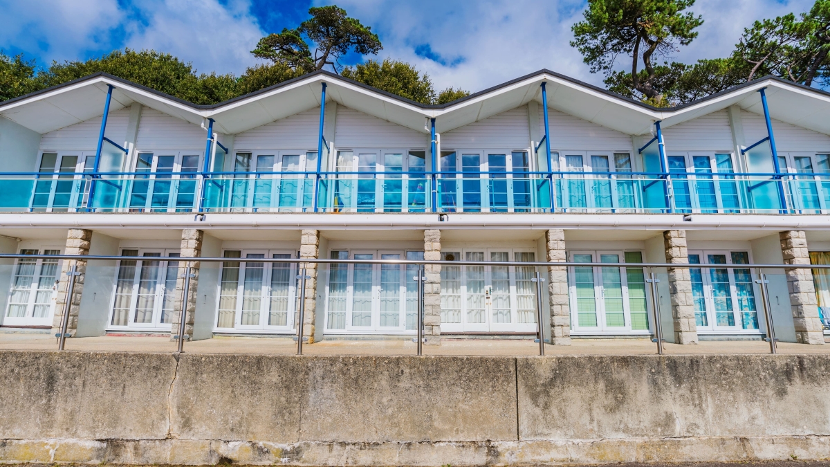 Sandbanks Beach Hut Hire