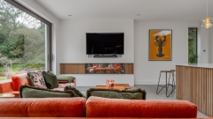 The Garden House (With Beach Hut) Thumb