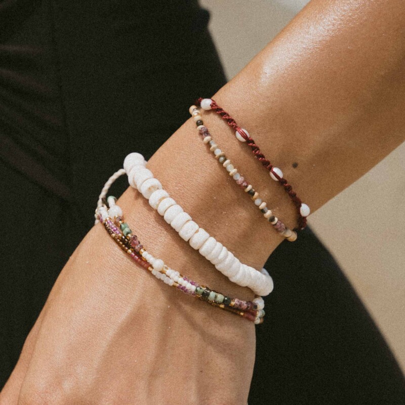 Deep Red Shell & Pearl Beaded Bracelet Set