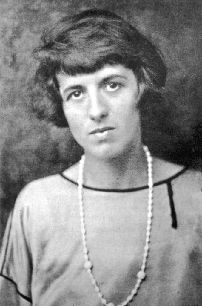 Enid Blyton c. 1923